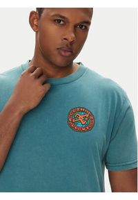 DC T-Shirt ADYZT05458 Zielony Regular Fit. Kolor: zielony. Materiał: bawełna