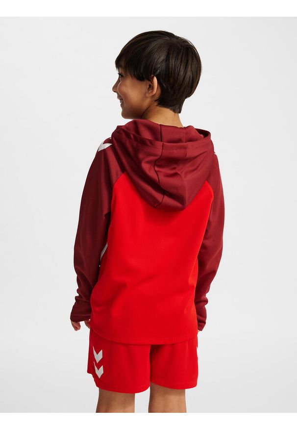 Dziecięca bluza dresowa z kapturem Hummel Lead 2.0. Typ kołnierza: kaptur. Kolor: wielokolorowy, czerwony, różowy, brązowy. Materiał: dresówka