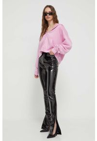 Moschino Jeans bluza bawełniana damska kolor różowy z kapturem gładka. Typ kołnierza: kaptur. Kolor: różowy. Materiał: bawełna. Wzór: gładki #3