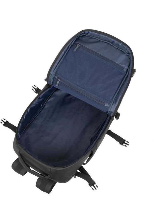 RIVACASE - Plecak Rivacase 8465 czarny. Kolor: czarny. Materiał: poliester, materiał. Wzór: paski