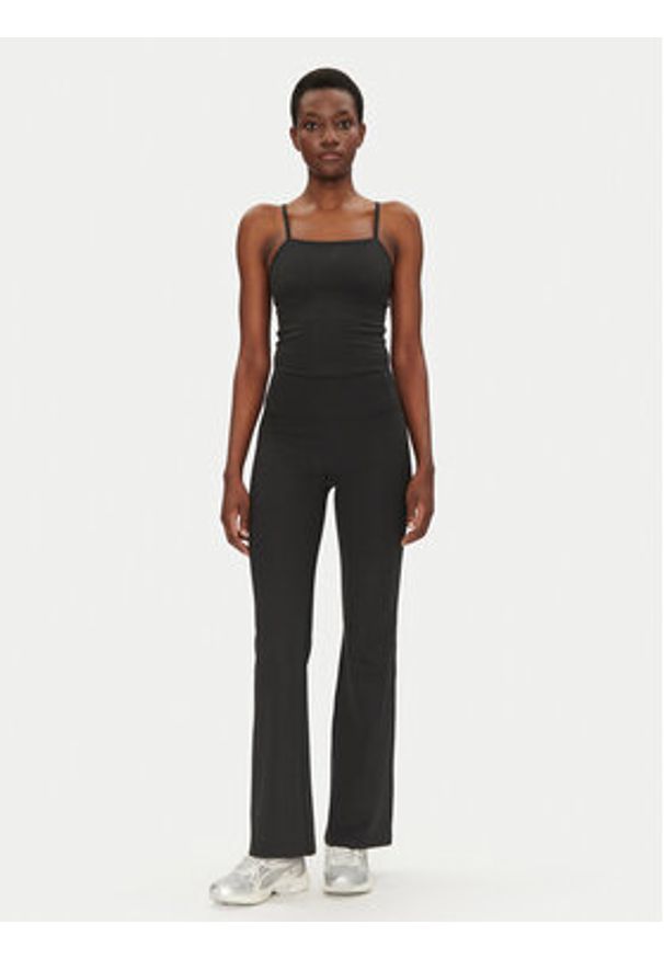 GIRLFRIEND COLLECTIVE - Girlfriend Collective Top Rib Cami 1037 Czarny Slim Fit. Kolor: czarny. Materiał: syntetyk