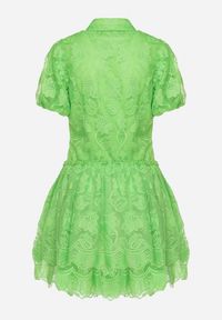 Born2be - Zielona Koronkowa Sukienka Mini w Kwiaty z Bufiastymi Rękawami Cervi. Kolor: zielony. Materiał: koronka. Wzór: kwiaty. Długość: mini #4
