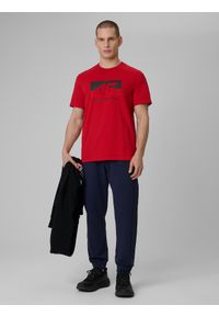 4f - 4F T-shirt regular z nadrukiem męski - czerwony XL. Okazja: na co dzień. Kolor: czerwony. Materiał: dzianina, bawełna, materiał. Wzór: nadruk. Styl: casual #2