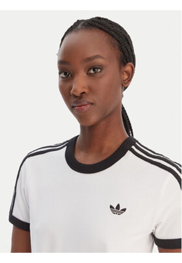 Adidas - adidas T-Shirt 3-Stripes KD3683 Biały Slim Fit. Kolor: biały. Materiał: bawełna