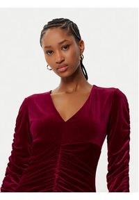 Guess Sukienka koktajlowa W5RK30 KCM62 Czerwony Bodycon Fit. Kolor: czerwony. Materiał: syntetyk. Typ sukienki: bodycon. Styl: wizytowy #5