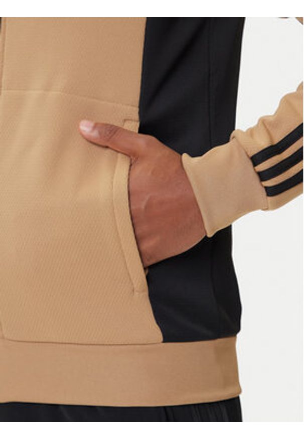 Adidas - adidas Bluza adicolor Panel JY1427 Beżowy Regular Fit. Kolor: beżowy. Materiał: syntetyk