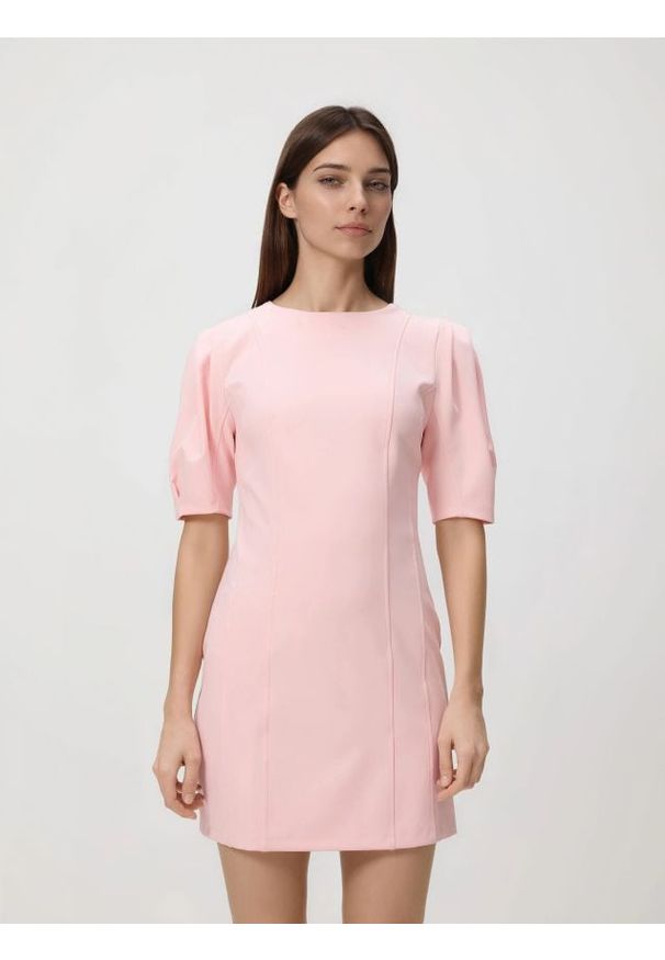 Reserved - Sukienka z bufiastymi rękawami - brzoskwiniowy. Kolor: pomarańczowy. Materiał: tkanina. Wzór: gładki