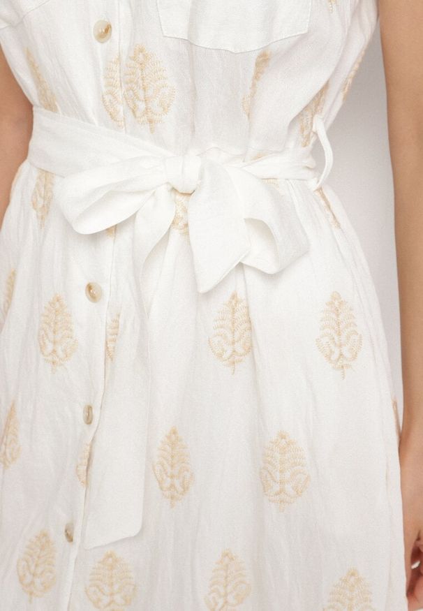 Born2be - Biała Wiskozowa Sukienka Koszulowa w Hafty z Paskiem Araverra. Okazja: na co dzień. Kolor: biały. Materiał: wiskoza. Wzór: haft. Sezon: wiosna, lato. Typ sukienki: koszulowe. Styl: klasyczny, casual, elegancki