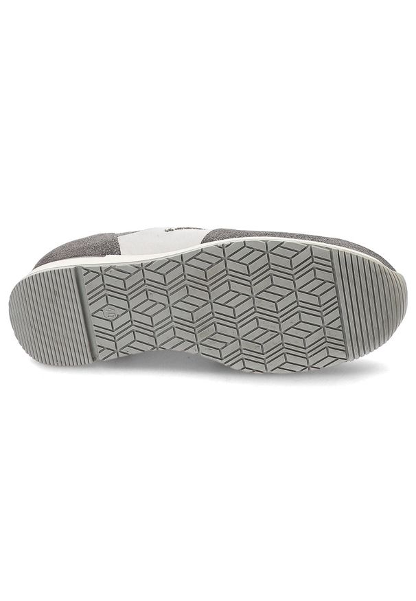 Srebrne Sneakersy Karino Błyszczące Modne Obuwie Damskie. Kolor: srebrny. Materiał: zamsz. Styl: glamour, elegancki, sportowy