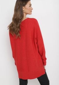 Born2be - Czerwony Sweter o Luźnym Fasonie z Rękawami Typu Nietoperz Poxure. Kolor: czerwony. Materiał: skóra #2
