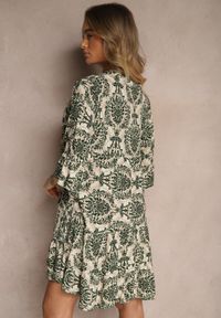 Renee - Ciemnozielona Bawełniana Sukienka o Rozkloszowanym Kroju w Ornamentalny Print Laniwea. Okazja: na co dzień. Kolor: zielony. Materiał: bawełna. Wzór: nadruk. Styl: casual