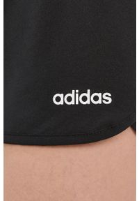 Adidas - adidas - Szorty. Okazja: na co dzień. Kolor: czarny. Materiał: tkanina. Wzór: nadruk. Styl: casual #2