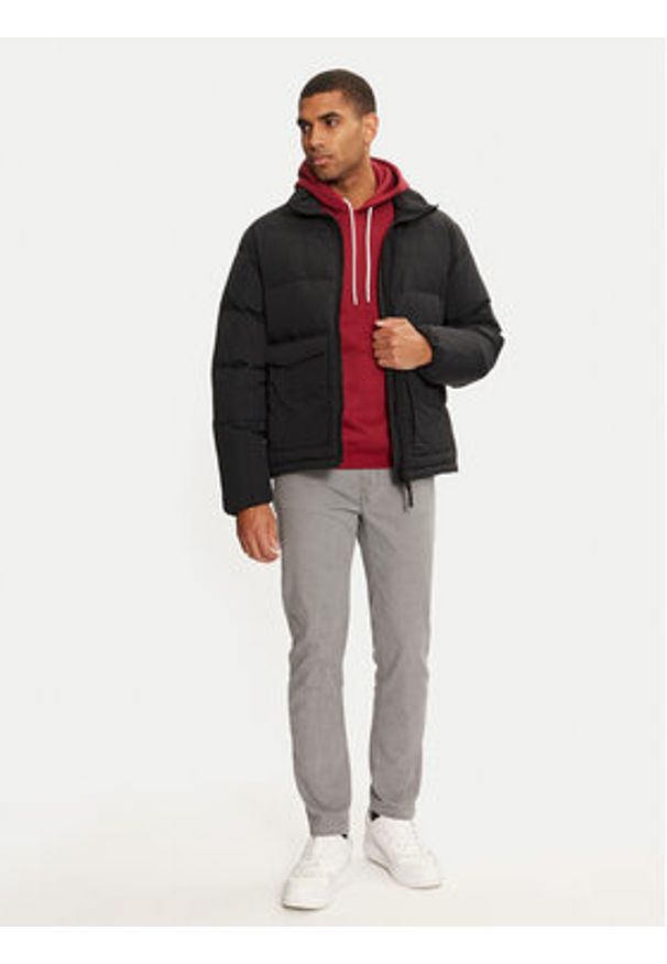 Jack Wolfskin Kurtka puchowa Nordlicht A60040 Czarny Regular Fit. Kolor: czarny. Materiał: syntetyk