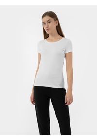 4f - T-shirt regular gładki damski. Kolor: biały. Materiał: dzianina, bawełna. Wzór: gładki