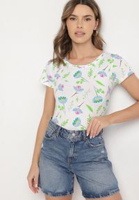 Born2be - Biało-Zielony Bawełniany T-shirt Ozdobiony Nadrukiem Zarice. Okazja: na co dzień. Kolor: biały. Materiał: bawełna. Wzór: aplikacja, nadruk. Styl: klasyczny, casual #5