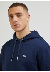 Lee - LEE PLAIN HOODIE MĘSKA BLUZA Z KAPTUREM EMPEROR NAVY L80YRFA67. Typ kołnierza: kaptur