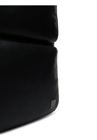 Calvin Klein Plecak Emblem Hw Slim Pocket Backpack LV04D3289G Czarny. Kolor: czarny. Materiał: skóra #4