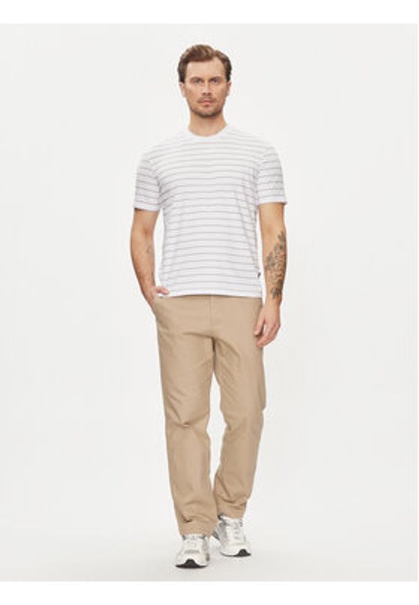 Sisley T-Shirt 3QPBS103C Biały Regular Fit. Kolor: biały. Materiał: bawełna