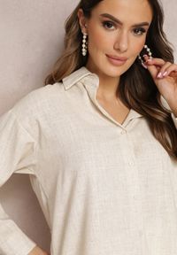 Renee - Jasnobeżowa Bawełniana Koszula Przedłużona z Tyłu Teriolisa. Kolor: beżowy. Materiał: bawełna