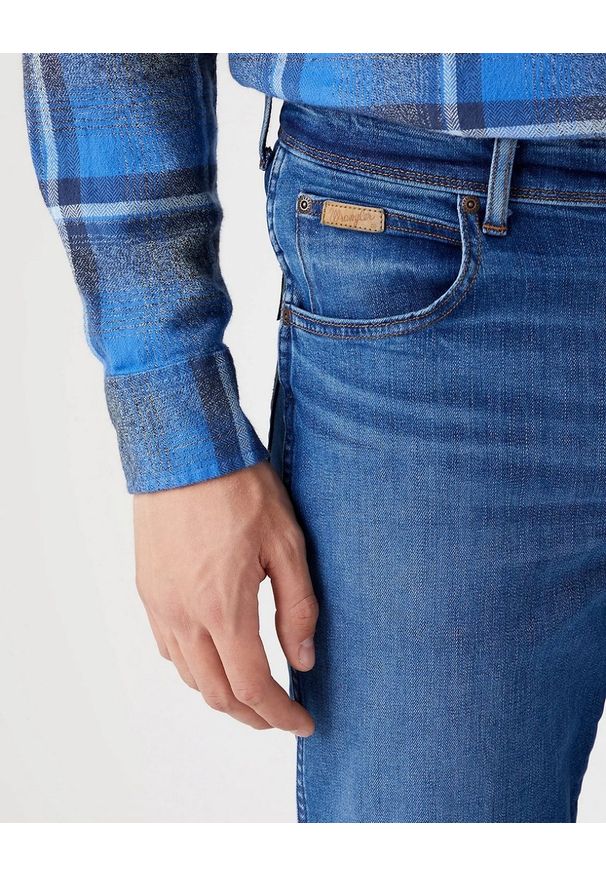 Wrangler - WRANGLER TEXAS MĘSKIE SPODNIE JEANSOWE HEARTBREAKER W121YI23A 112320084