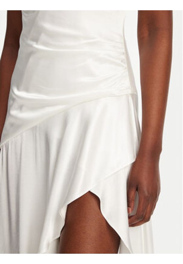 BARDOT - Bardot Sukienka koktajlowa Sorella 59797DB Biały Regular Fit. Kolor: biały. Materiał: wiskoza. Styl: wizytowy