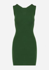 Born2be - Zielona Mini Sukienka Prążkowana z Krzyżującymi się Ramiączkami na Plecach Banova. Kolor: zielony. Materiał: prążkowany. Długość rękawa: na ramiączkach. Sezon: lato. Długość: mini