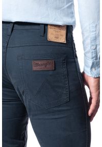 Wrangler - WRANGLER SPODNIE MĘSKIE ARIZONA STRETCH NAVY W12OP849I. Materiał: materiał. Wzór: jednolity. Styl: klasyczny #4