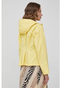 Pennyblack kurtka damska kolor żółty przejściowa. Okazja: na co dzień. Kolor: żółty. Materiał: materiał. Styl: casual #3