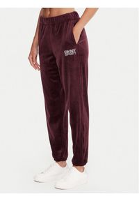 DKNY Sport Spodnie dresowe DP5P3702 Bordowy Regular Fit. Kolor: czerwony. Materiał: syntetyk