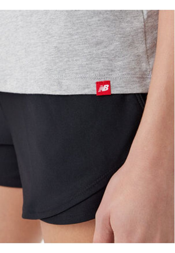 New Balance T-Shirt Essentials Stacked Logo Tee WT91546 Szary Athletic Fit. Kolor: szary. Materiał: bawełna