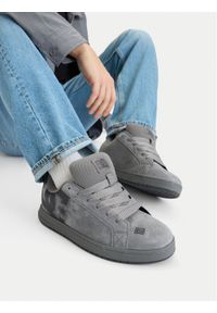 DC Shoes Sneakersy CEOWB-V5-10116M Szary. Kolor: szary. Materiał: skóra, zamsz #1