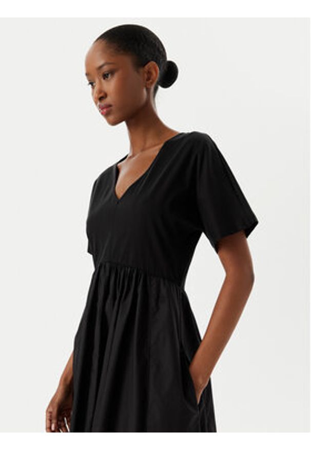 Weekend Max Mara Sukienka codzienna Brozno 2515621082 Czarny Relaxed Fit. Okazja: na co dzień. Kolor: czarny. Materiał: bawełna. Typ sukienki: proste. Styl: casual