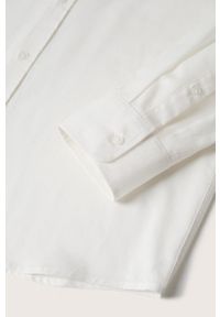 Mango Man Koszula bawełniana męska kolor biały regular z kołnierzykiem button-down. Okazja: na co dzień. Typ kołnierza: button down. Kolor: biały. Materiał: bawełna. Długość rękawa: długi rękaw. Długość: długie. Styl: casual #8