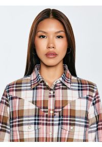 Big-Star - Koszula damska flanelowa w kratę z kolekcji Authentic różowa Nonu 000. Kolor: wielokolorowy. Materiał: jeans, tkanina, bawełna. Wzór: aplikacja, ze splotem, kratka