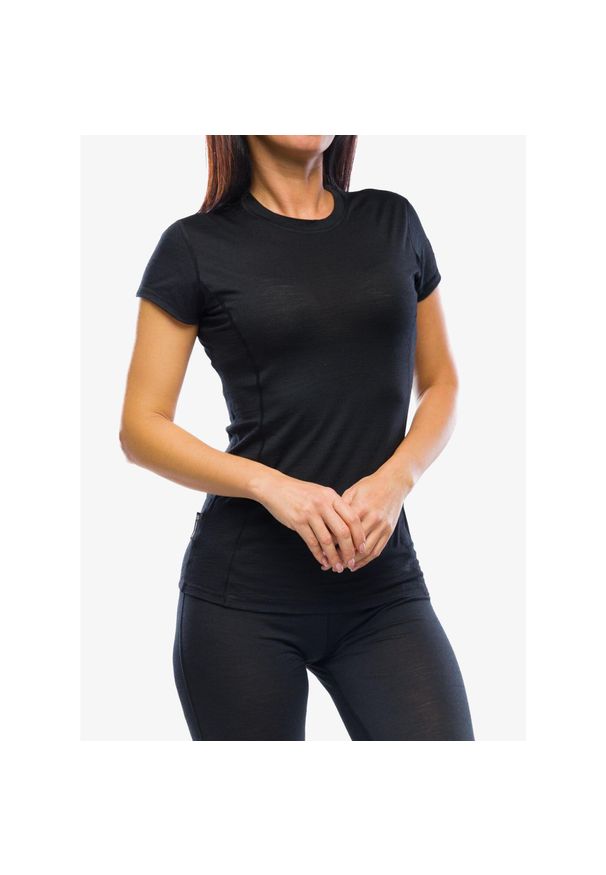 SENSOR - Koszulka merino damska Sensor Merino Air Tee SS. Kolor: czarny