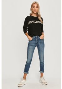 Calvin Klein Jeans - Sweter. Kolor: czarny. Materiał: wełna, akryl, dzianina, poliamid. Długość rękawa: długi rękaw. Długość: długie. Wzór: aplikacja #4