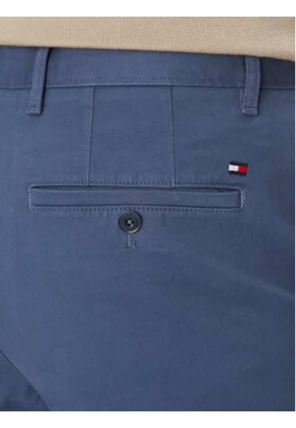 TOMMY HILFIGER - Tommy Hilfiger Chinosy Denton MW0MW37873 Niebieski Slim Fit. Kolor: niebieski. Materiał: bawełna