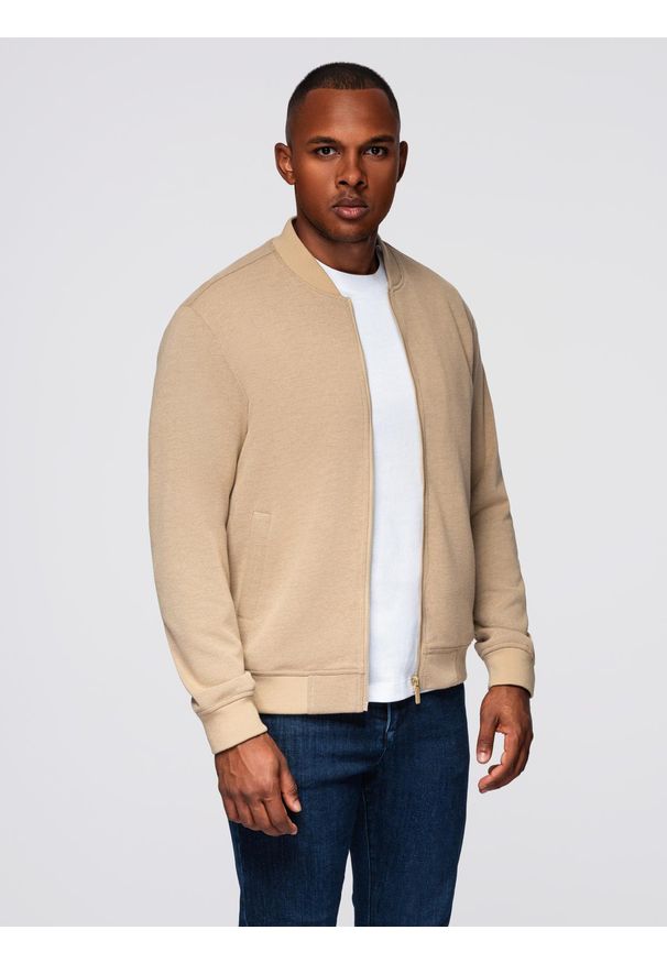 Ombre Clothing - Męska kurtka bomberka z raglanowym rękawem – ciepłobeżowa V2 - Rozmiar: L. Kolor: beżowy. Materiał: skóra, wiskoza, poliester, materiał, tkanina. Długość rękawa: raglanowy rękaw. Wzór: aplikacja, ze splotem. Styl: elegancki