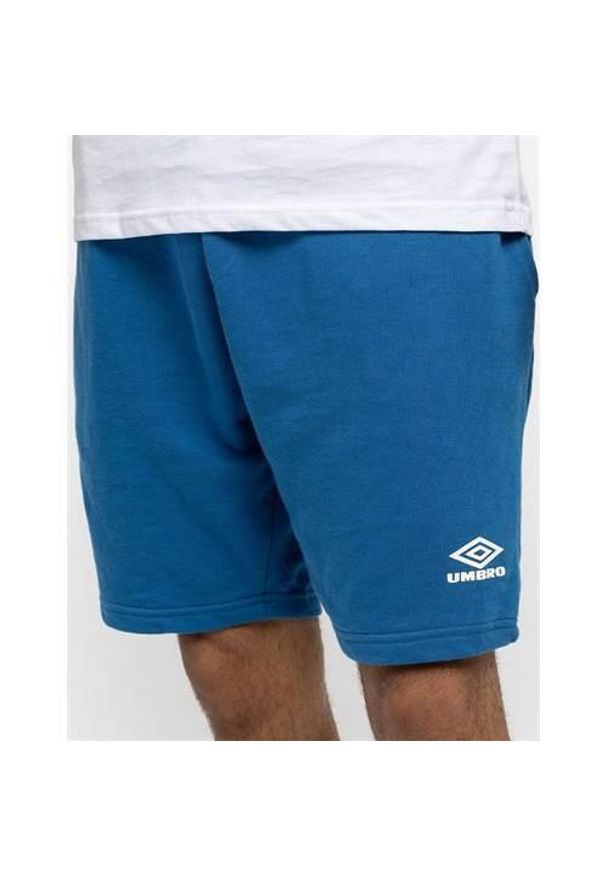 Spodnie sportowe męskie Umbro Diamond. Kolor: niebieski. Materiał: bawełna, syntetyk, materiał. Długość: krótkie