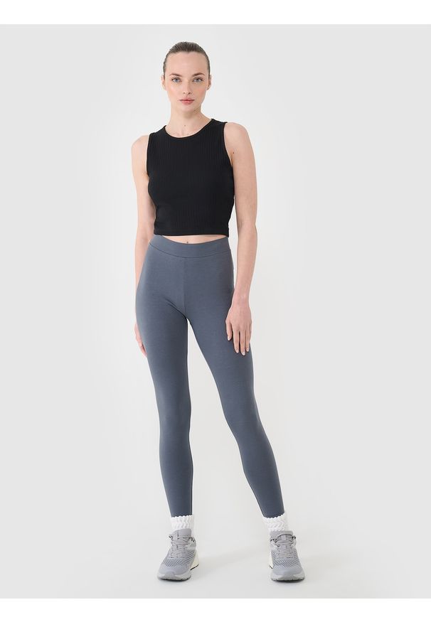 4f - 4F Legginsy dzianinowe damskie - szare M. Okazja: na co dzień. Stan: podwyższony. Kolor: szary. Materiał: dzianina. Wzór: jednolity, gładki, ze splotem. Styl: casual, sportowy