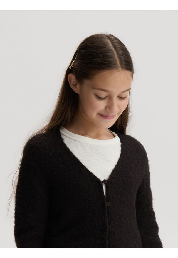 Reserved - Dzianinowy kardigan - brązowy. Kolor: brązowy. Materiał: dzianina