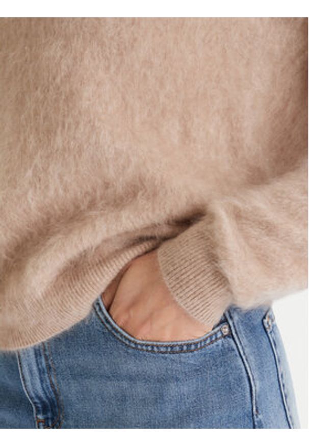 ViCOLO Sweter 22066F Beżowy Regular Fit. Kolor: beżowy. Materiał: kaszmir