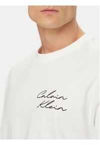 Calvin Klein Jeans T-Shirt LV04RE828G Biały Regular Fit. Kolor: biały. Materiał: bawełna #5