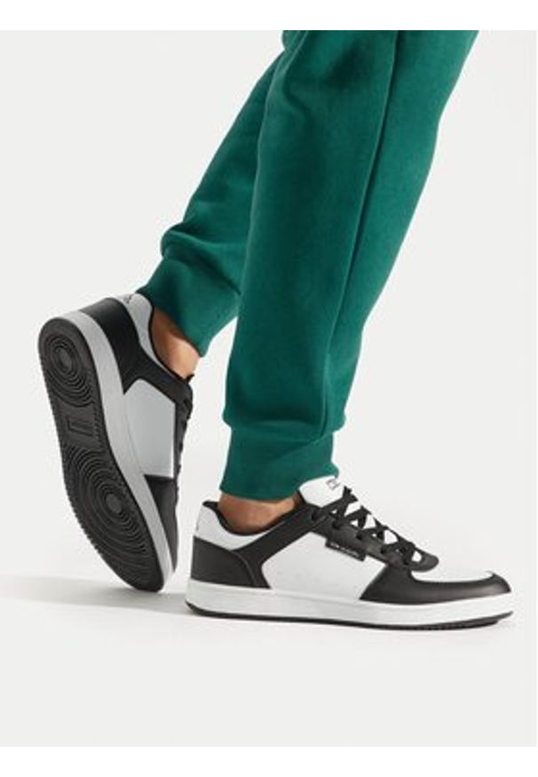 Kappa Sneakersy Logo Malone 4 341R5DW Biały. Kolor: biały. Materiał: skóra