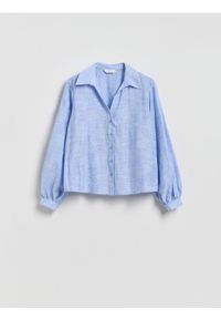 Reserved - Koszula z haftowanym wzorem - jasnoniebieski. Kolor: niebieski. Materiał: tkanina, wiskoza. Wzór: haft