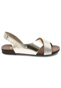 Sandały damskie Armodo, cholewka ze skóry naturalnej z kontrastowym plecionym paskiem o wzorzystym wykończeniu, złote, 40141. Okazja: na co dzień. Zapięcie: pasek. Kolor: złoty. Materiał: skóra. Sezon: lato. Styl: casual, elegancki #7