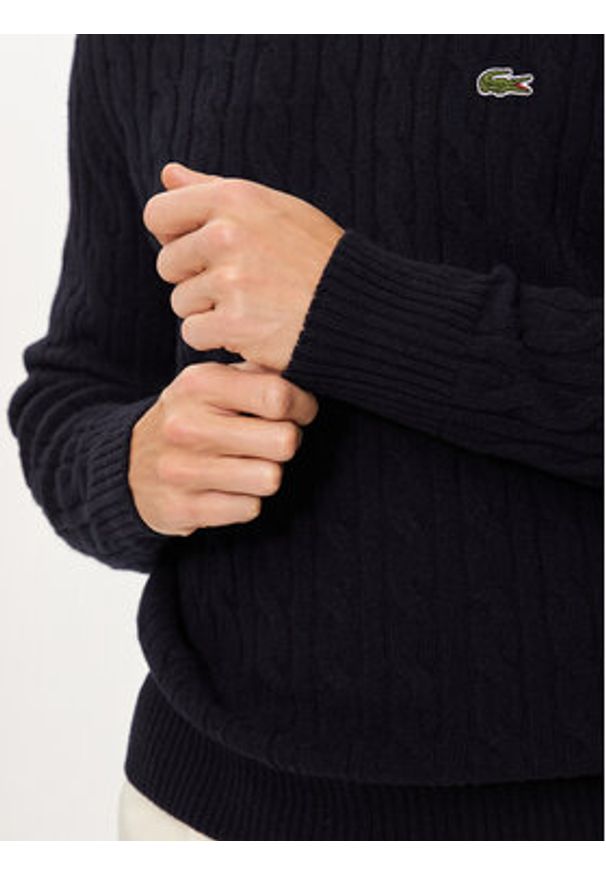 Lacoste Sweter AH2924 Granatowy Regular Fit. Kolor: niebieski. Materiał: wełna