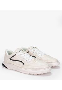 Casu - Białe buty sportowe sznurowane casu 21a5/w. Kolor: biały