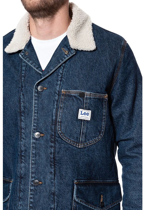 Lee - KURTKA ZIMOWA LEE LONG LOCO SHERPA DARK WORN L88KRDEP 112123740. Materiał: jeans, materiał. Sezon: zima