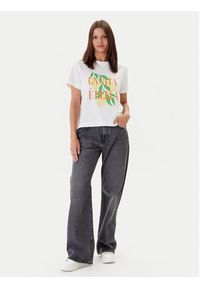 Vero Moda T-Shirt Sonna 10327143 Biały Regular Fit. Kolor: biały. Materiał: bawełna #8